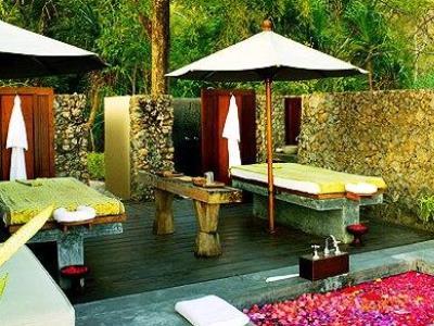 Amanwana Hotel West Sumbawa Regency Exterior photo